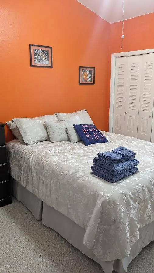 Private Room Quiet But Close To It All Clearwater