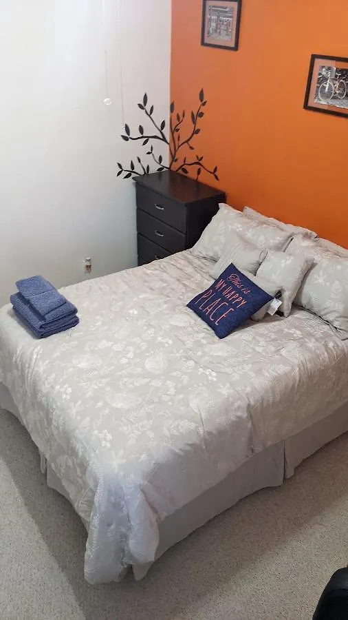 Homestay Private Room Quiet But Close To It All Clearwater